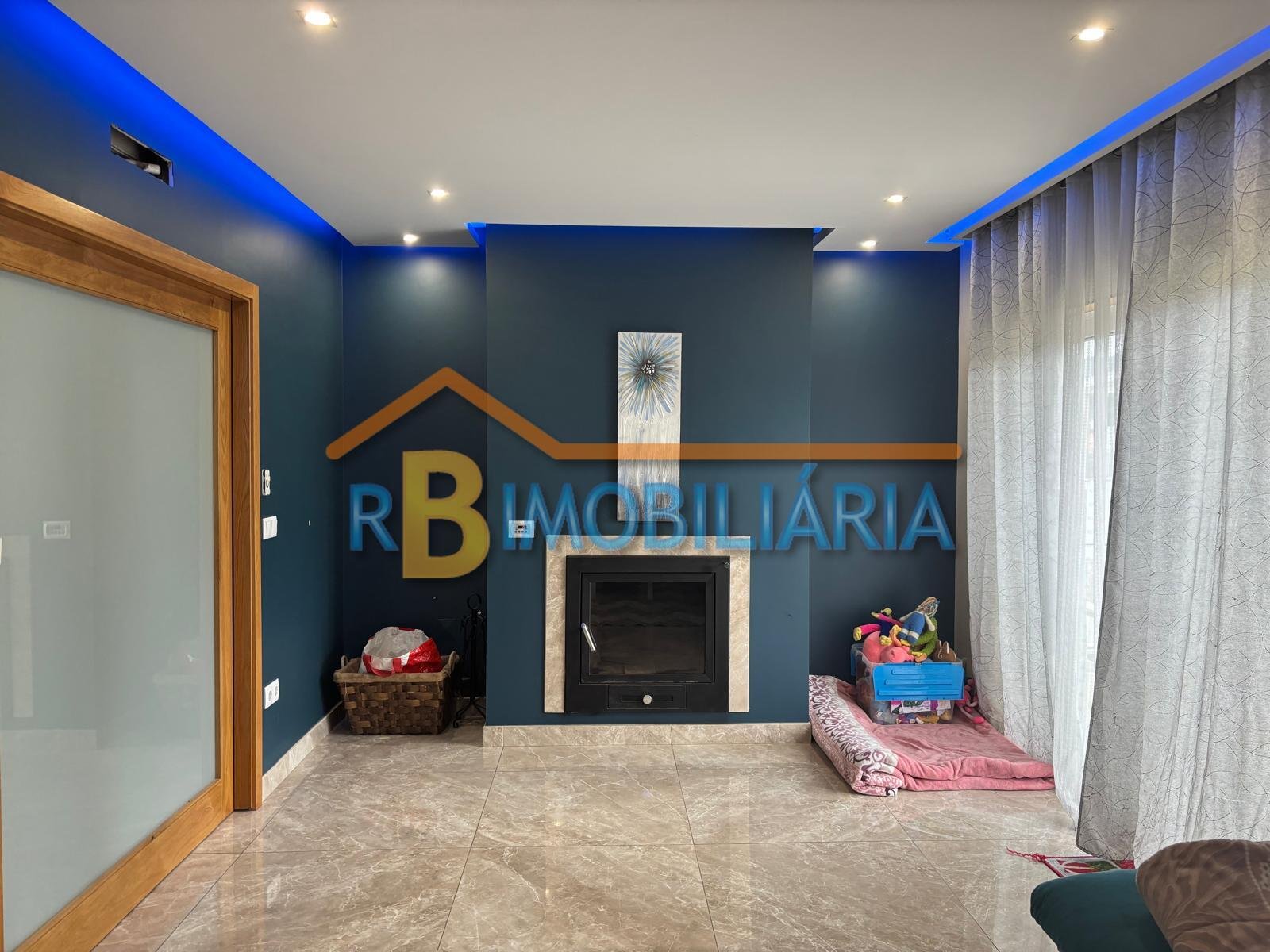 Moradia V3 no Areeiro, Santa Eulália