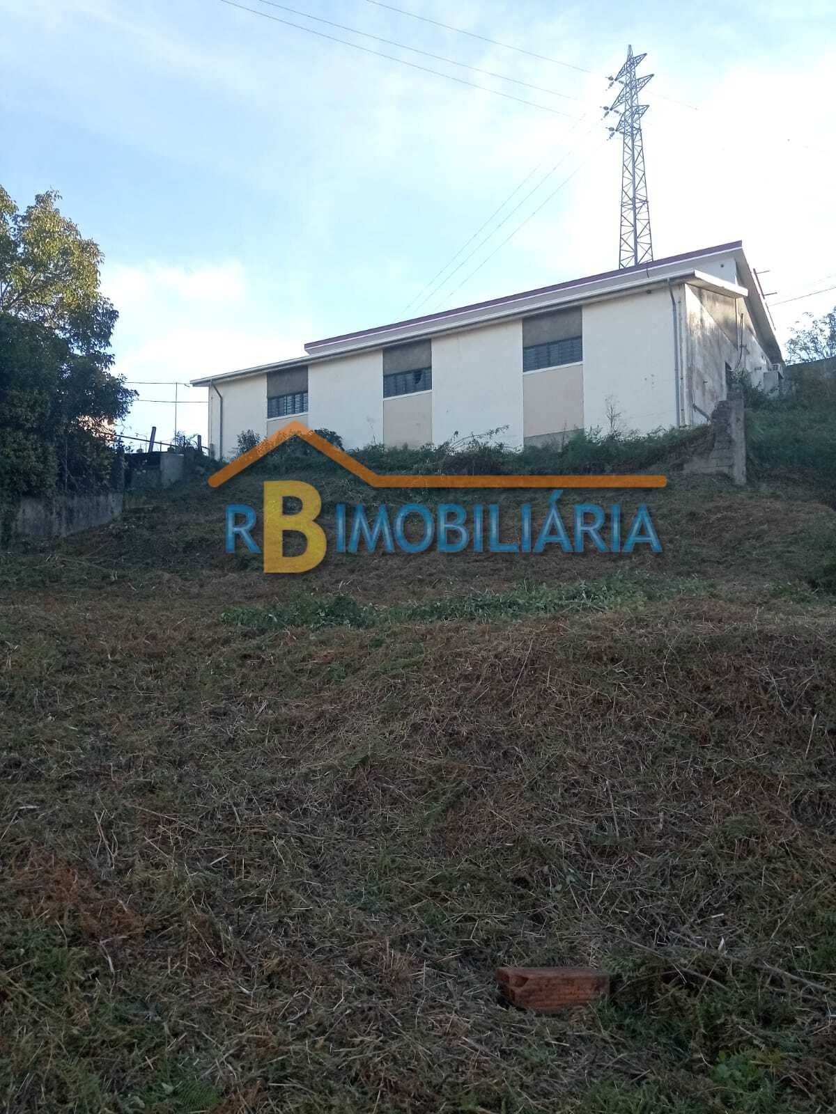 Dois lotes para construção em Oliveira do Douro – Vila Nova de Gaia
