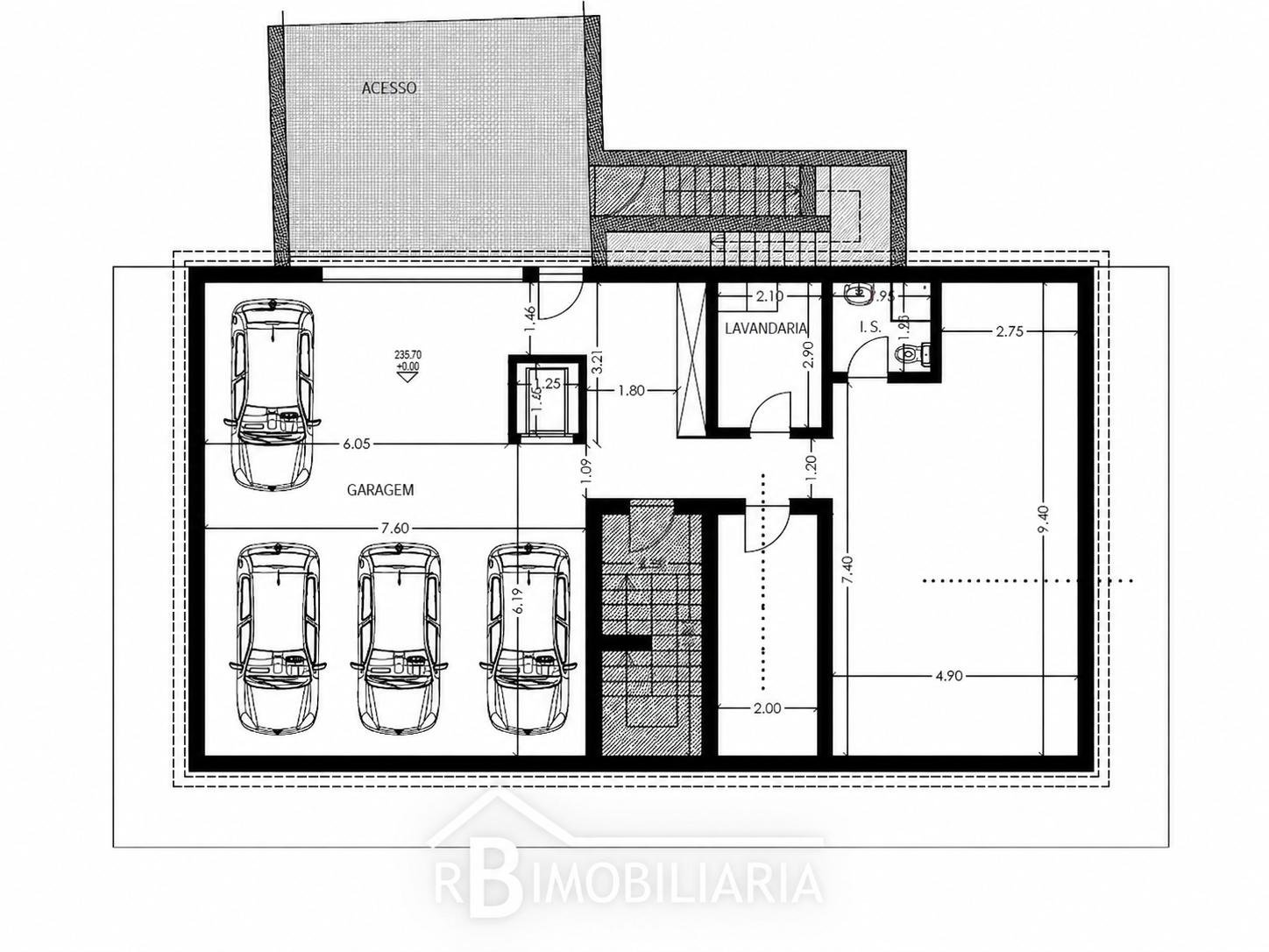 Moradia em Ruínas e Terreno com Projeto Aprovado – Urrô