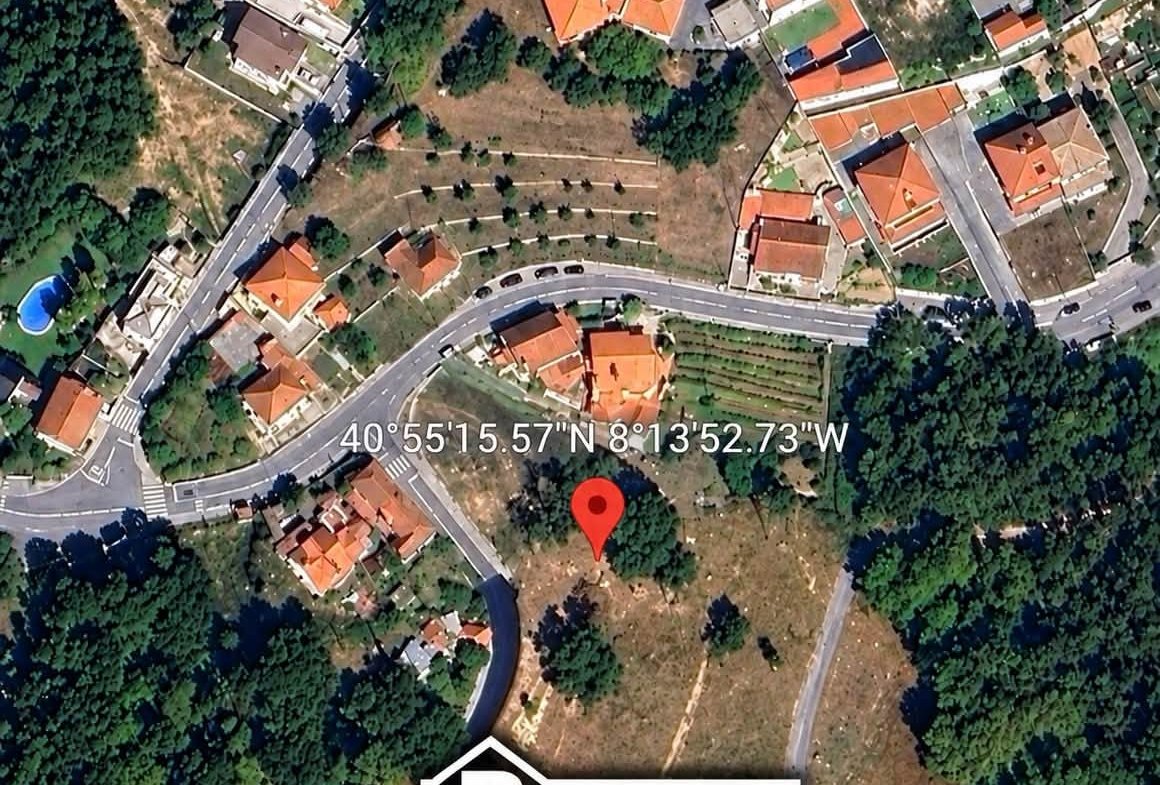 TERRENO PARA CONSTRUÇÃO – PORTELA, MOLDES, AROUCA