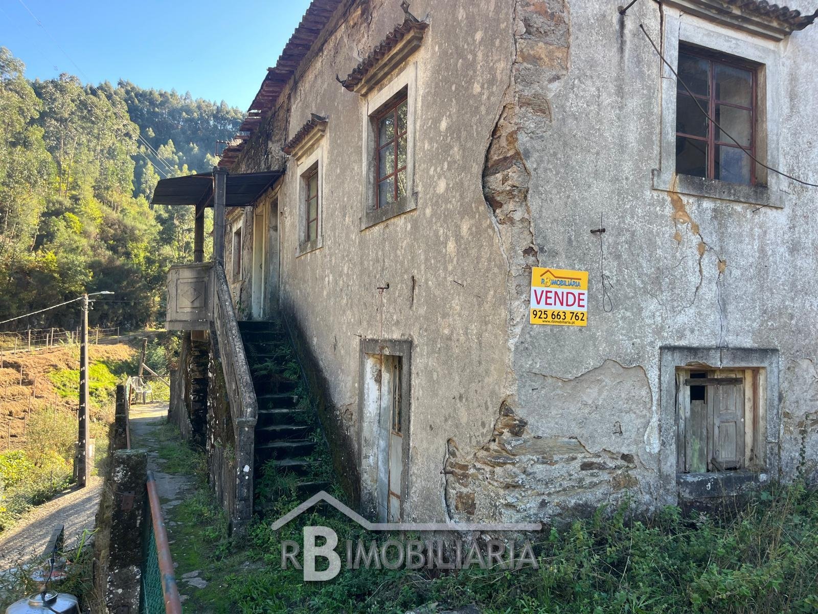 Moradia em Pedra em Rio de Frades, Arouca