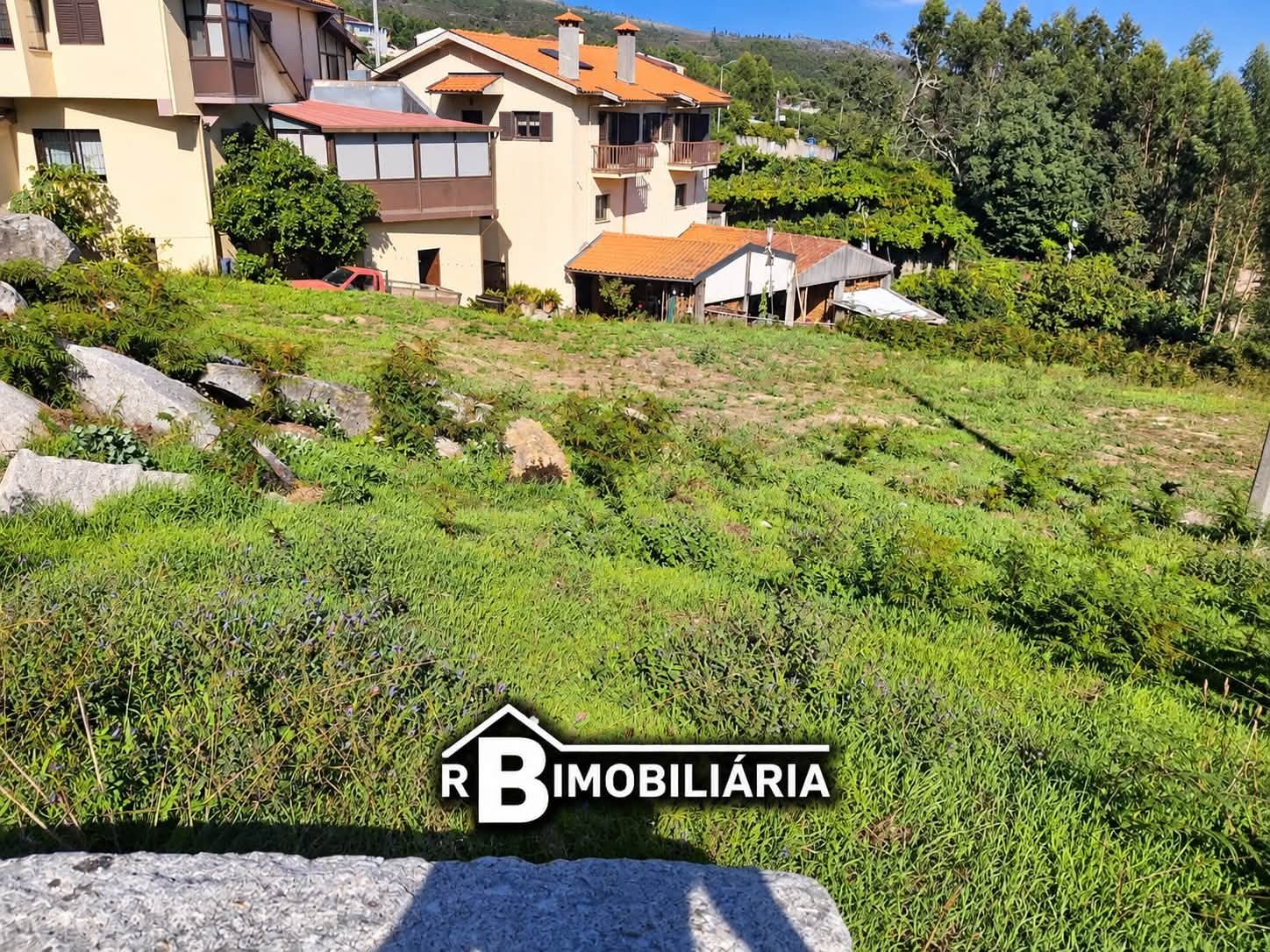 TERRENO PARA CONSTRUÇÃO – PORTELA, MOLDES, AROUCA