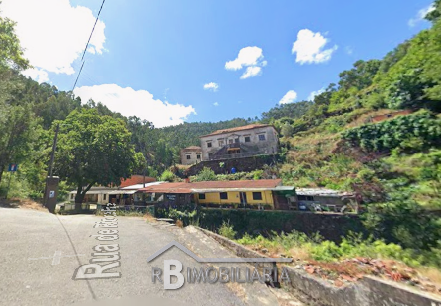 Moradia em Pedra em Rio de Frades, Arouca
