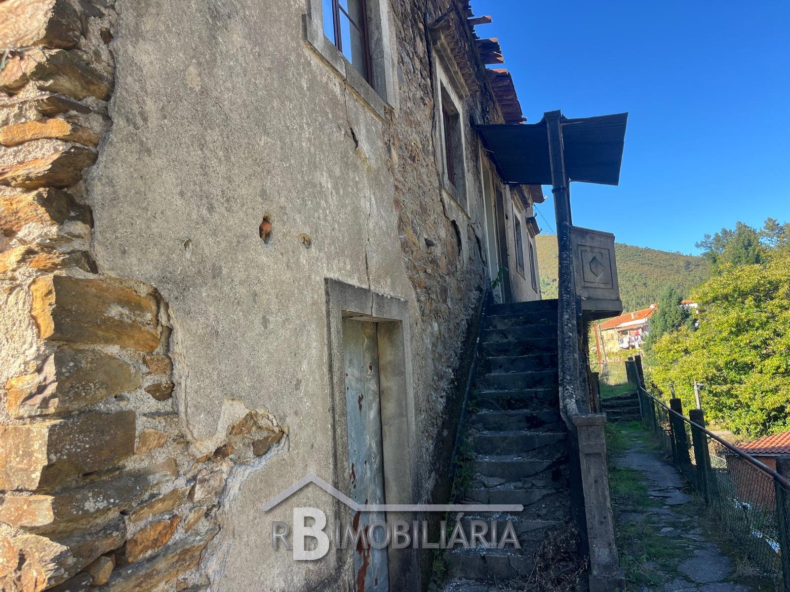 Moradia em Pedra em Rio de Frades, Arouca
