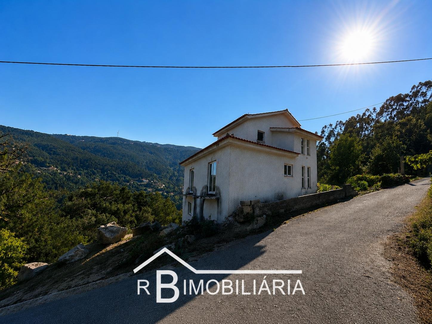 Moradia Isolada V4 com Vista para a Barragem – Valadares, São Pedro do Sul