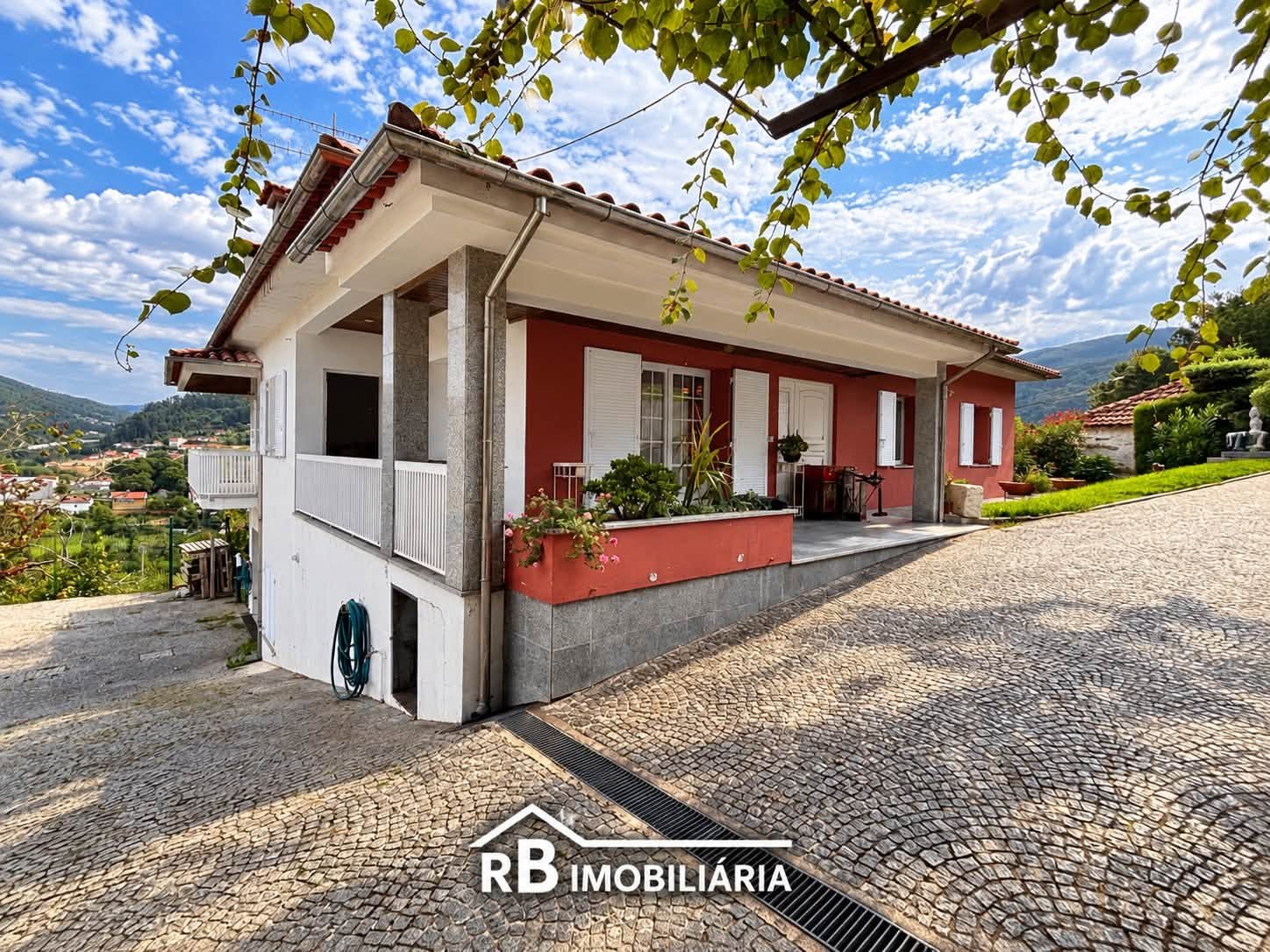 Moradia C/ Piscina Rossas Arouca
