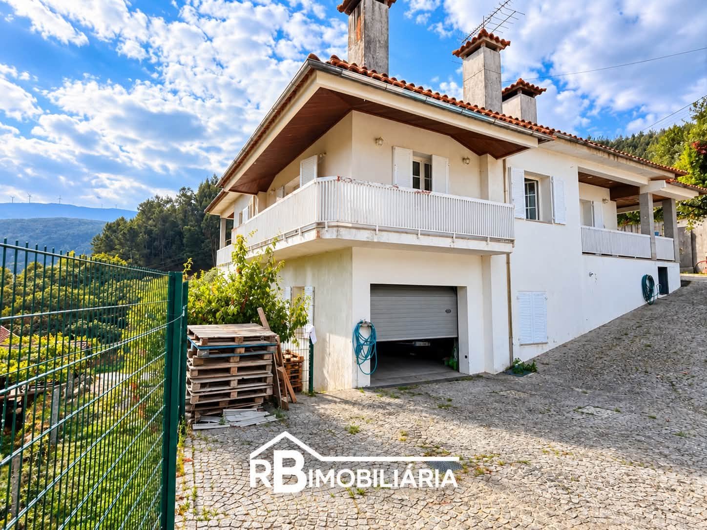 Moradia C/ Piscina Rossas Arouca