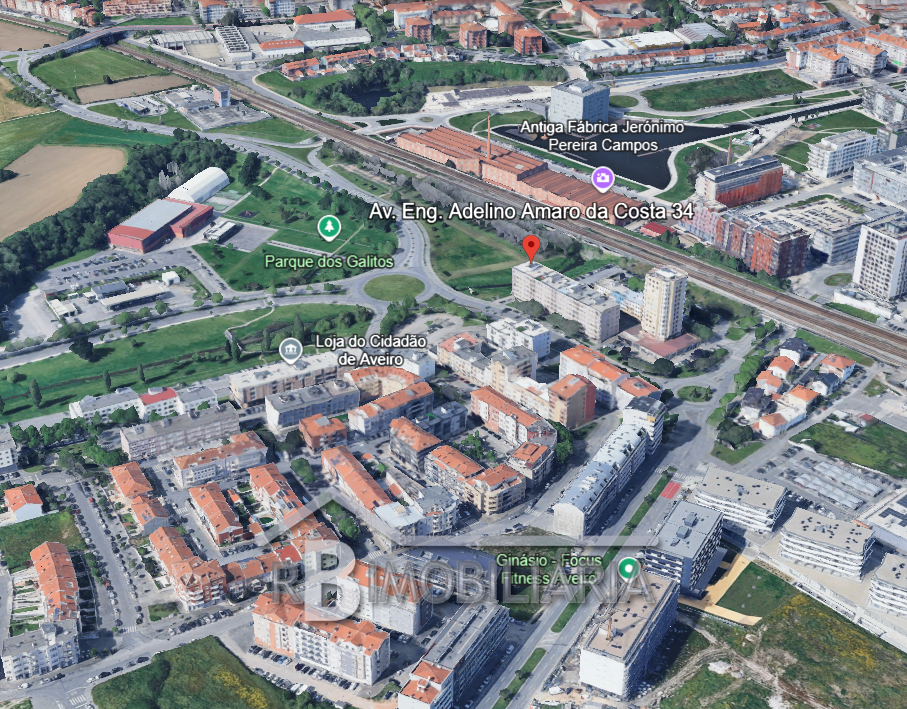 Duas Lojas em Aveiro – Excelente Localização